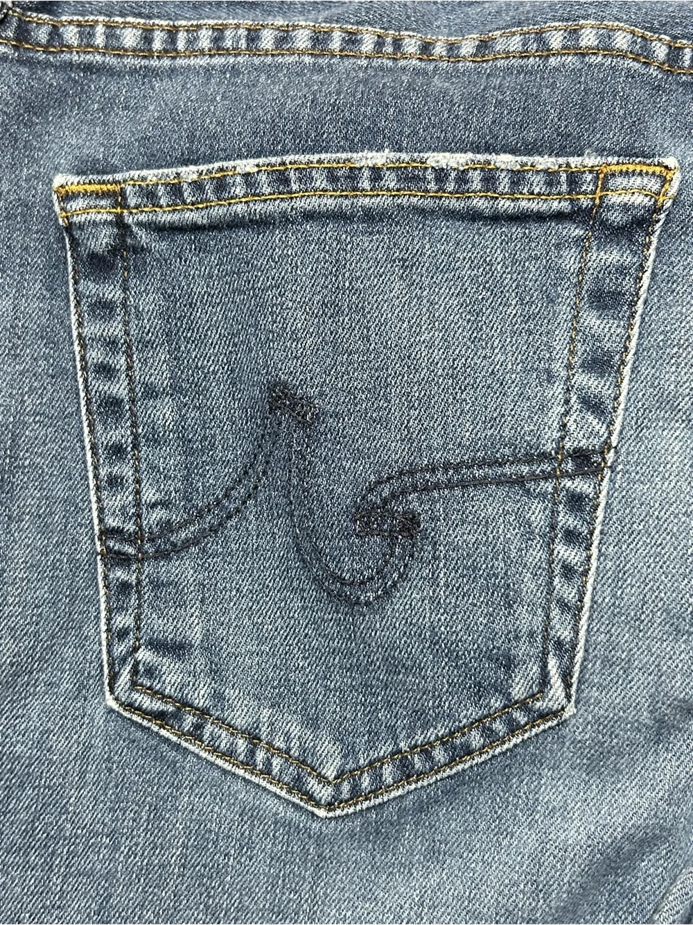 AG Jeans The Graduate Tailored Leg 30R - Picture 4 of 7